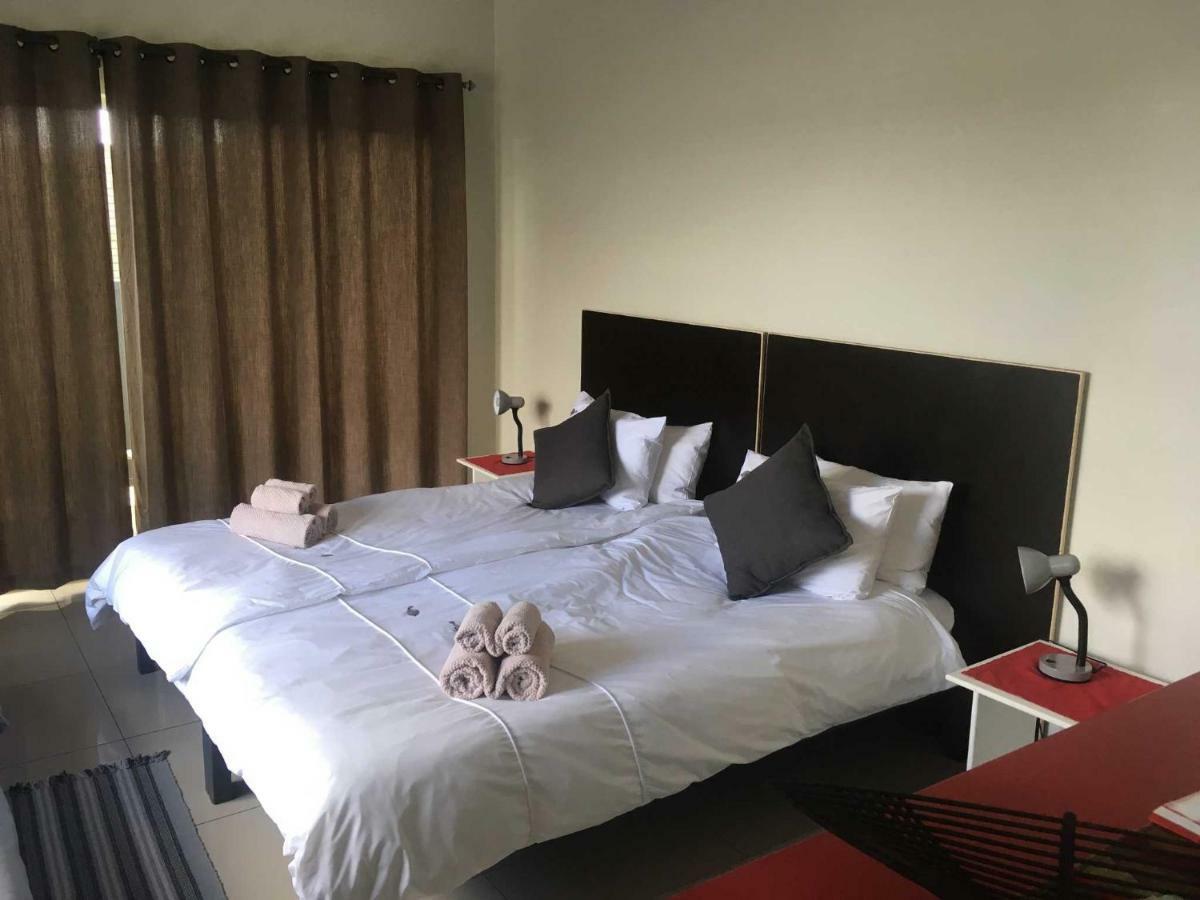 Hotel Suiderhof Self-Catering Windhuk Zewnętrze zdjęcie